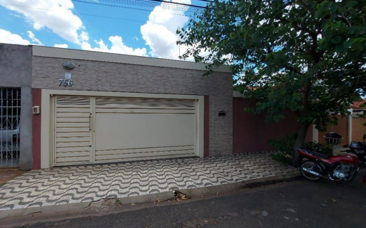 Venda - Bairro Novo Paraiso Casa