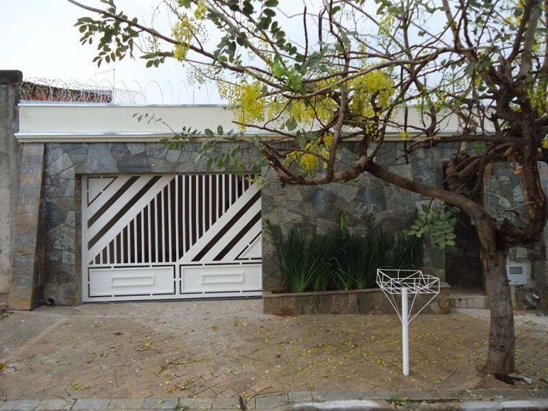 Casa - Venda - Conjunto Habitacional Joo Batista Botelho - Araatuba - SP